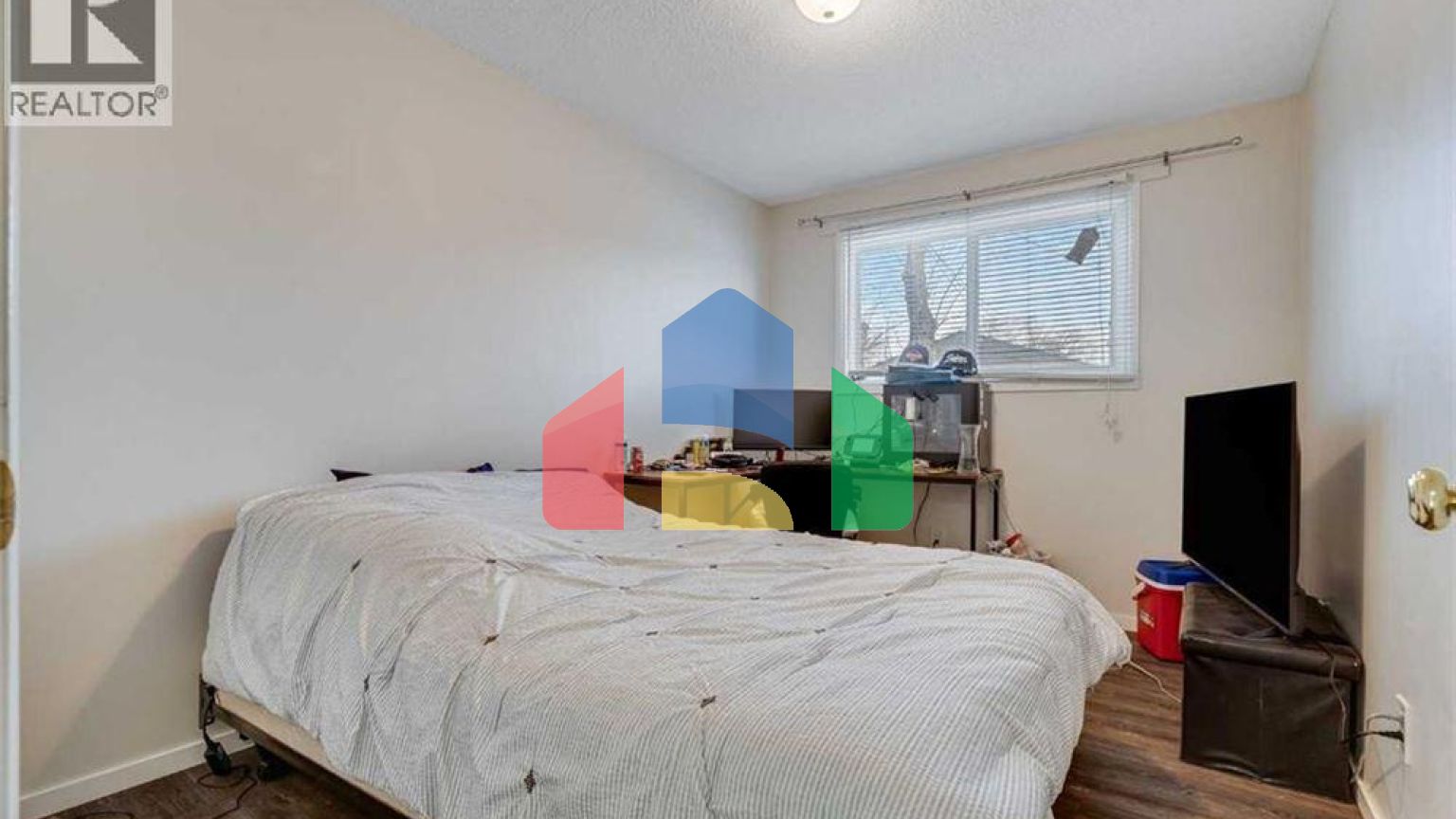 Residential - Multi-Family - Calgary, Canada - Canada