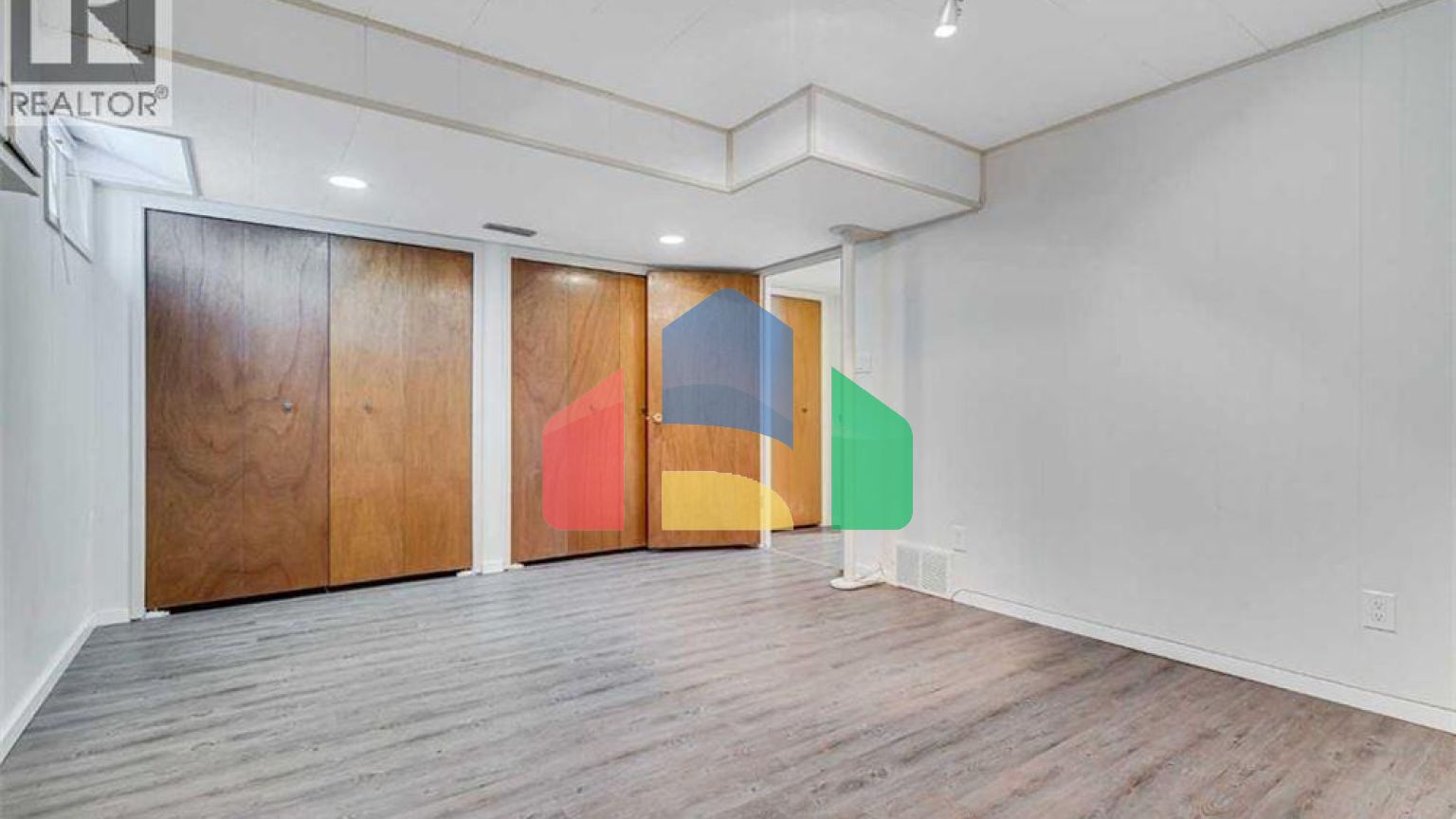 Residential - Multi-Family - Calgary, Canada - Canada