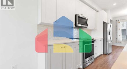 Residential - Single Family Home - Calgary, Canada - Canada