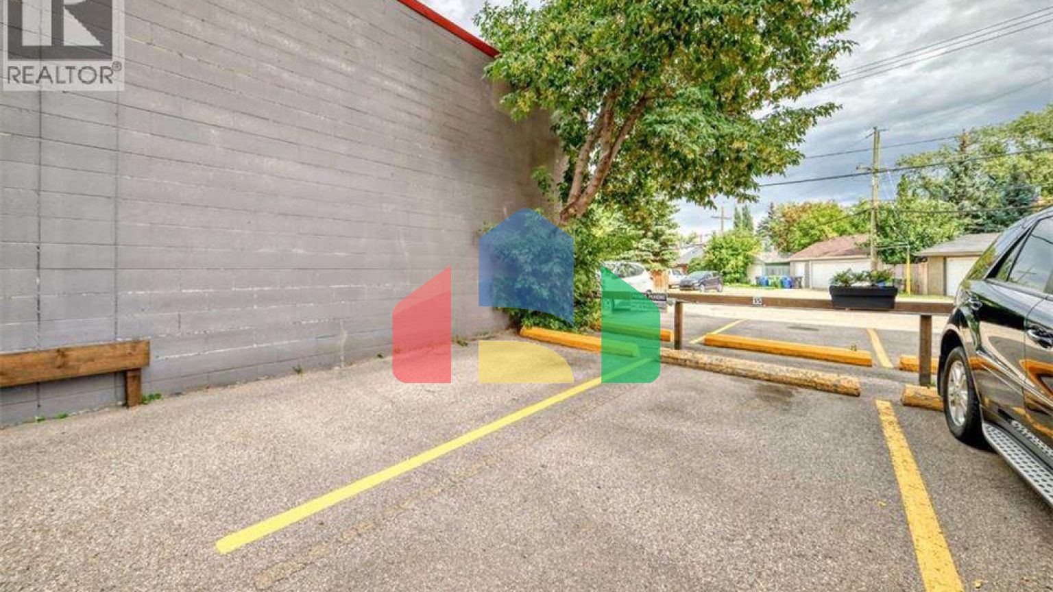 Residential - Single Family Home - Calgary, Canada - Canada