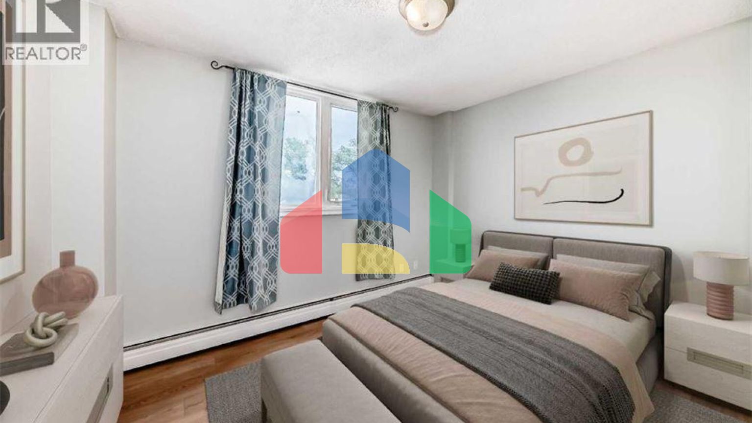 Residential - Single Family Home - Calgary, Canada - Canada