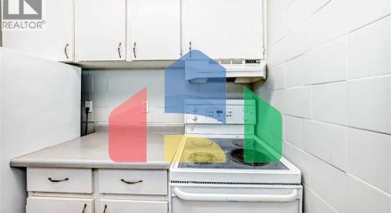 Residential - Single Family Home - Calgary, Canada - Canada