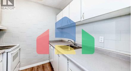 Residential - Single Family Home - Calgary, Canada - Canada