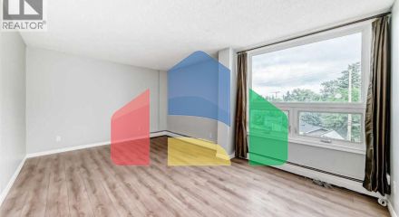 Residential - Single Family Home - Calgary, Canada - Canada