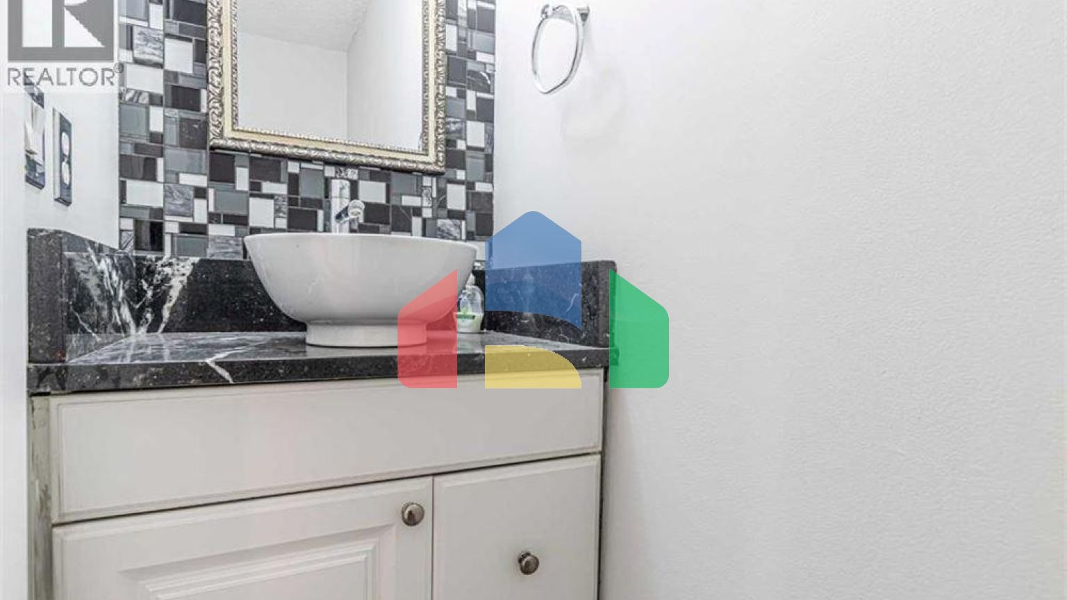 Residential - Townhouse - Calgary, Canada - Canada