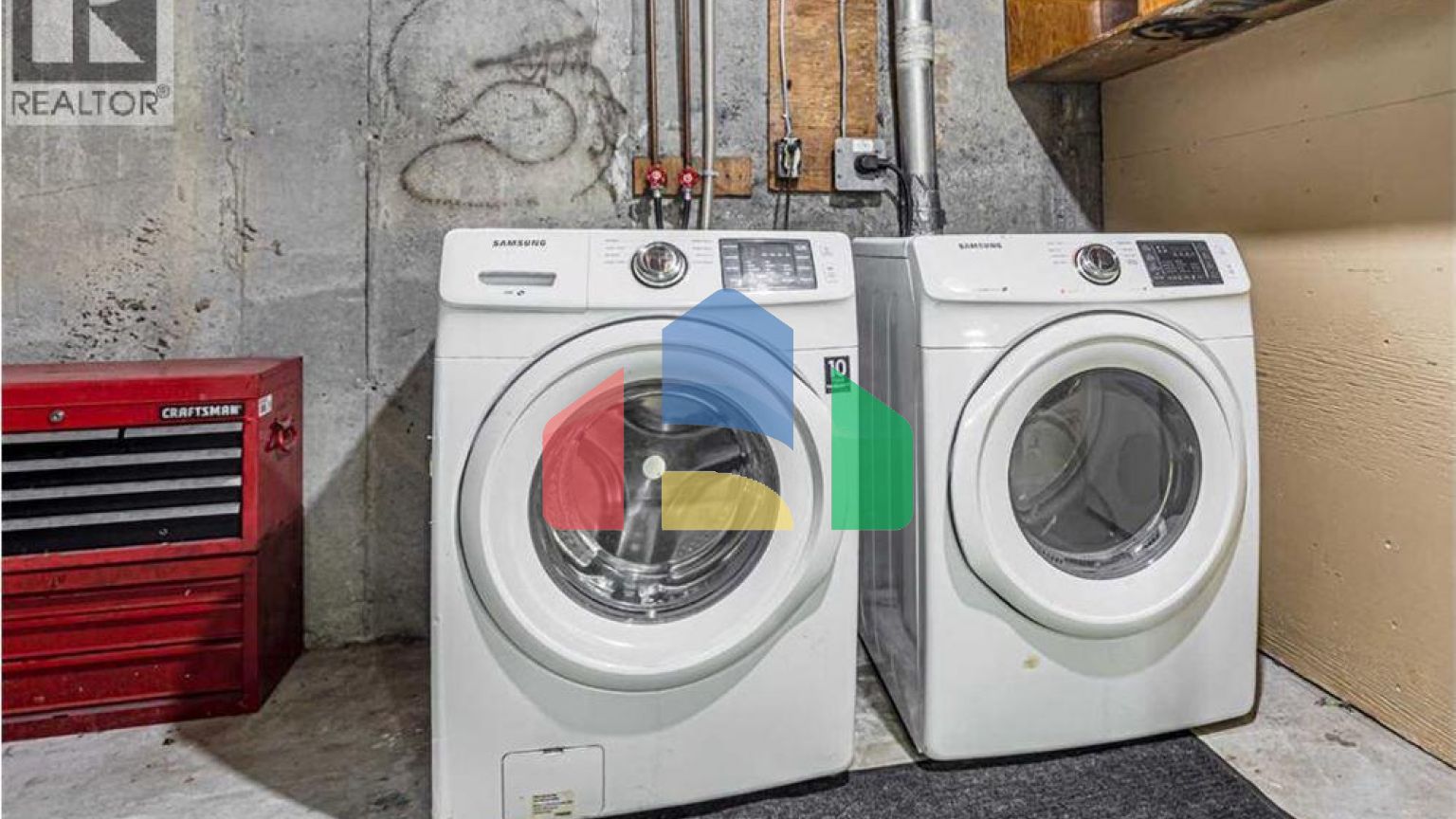 Residential - Townhouse - Calgary, Canada - Canada