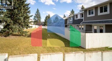 Residential - Townhouse - Calgary, Canada - Canada