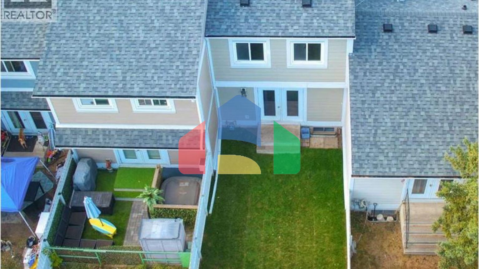 Residential - Townhouse - Calgary, Canada - Canada