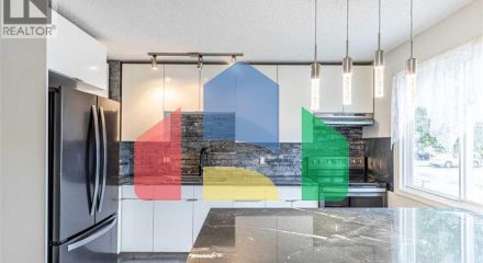 Residential - Townhouse - Calgary, Canada - Canada