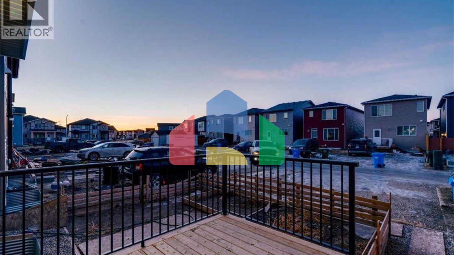 Residential - Single Family Home - Calgary, Canada - Canada