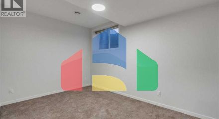 Residential - Single Family Home - Calgary, Canada - Canada