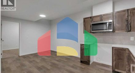 Residential - Single Family Home - Calgary, Canada - Canada