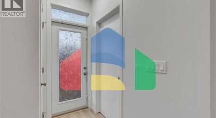 Residential - Single Family Home - Calgary, Canada - Canada