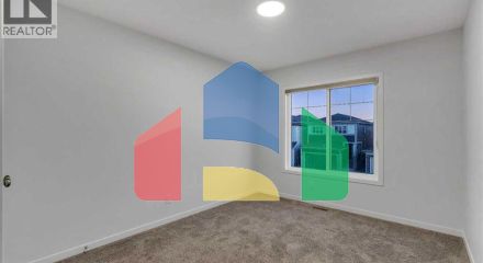 Residential - Single Family Home - Calgary, Canada - Canada