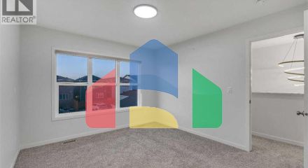 Residential - Single Family Home - Calgary, Canada - Canada