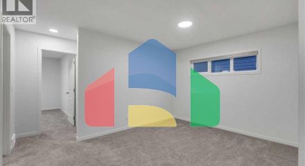 Residential - Single Family Home - Calgary, Canada - Canada