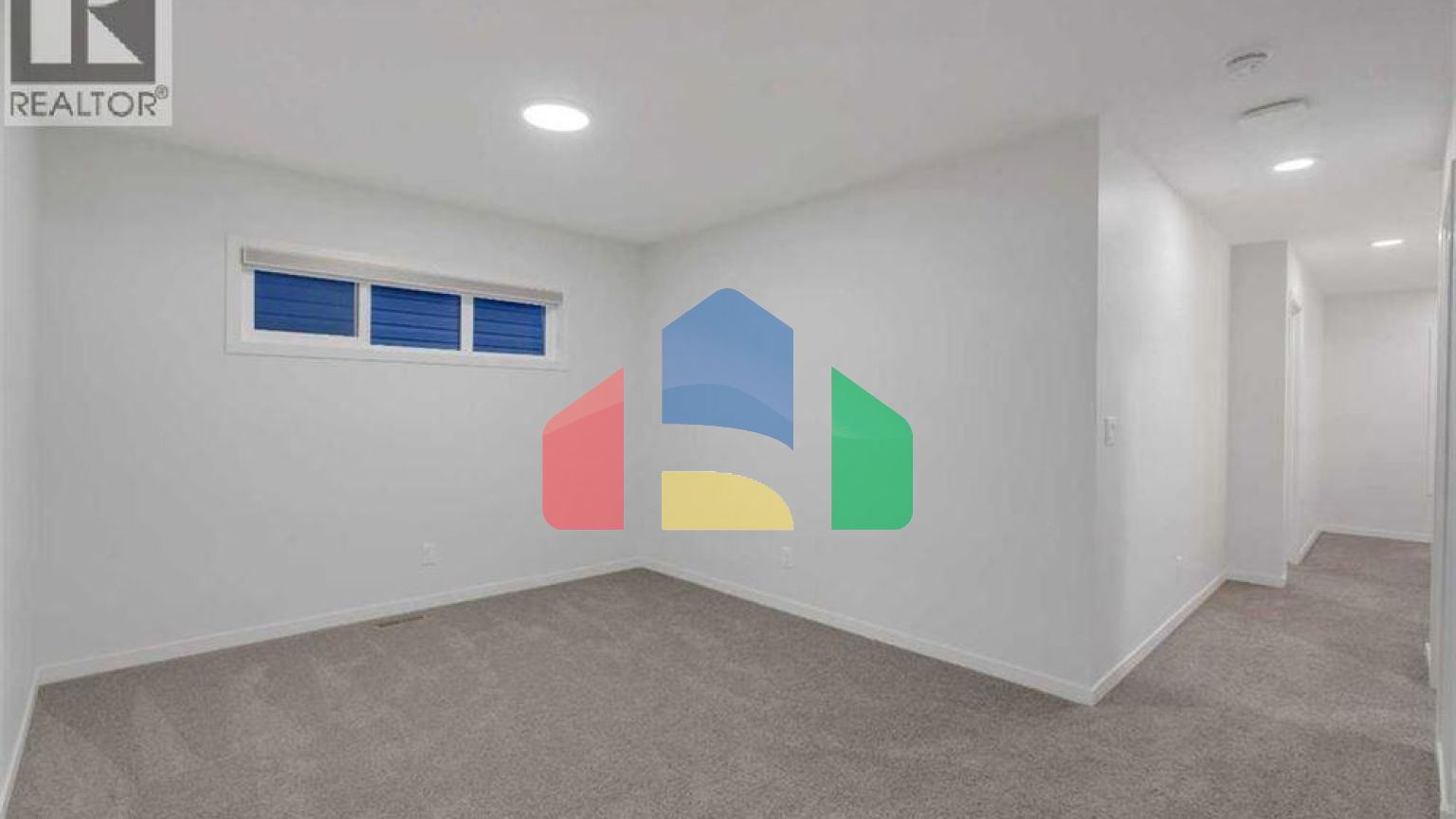 Residential - Single Family Home - Calgary, Canada - Canada