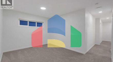 Residential - Single Family Home - Calgary, Canada - Canada