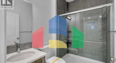 Residential - Single Family Home - Calgary, Canada - Canada