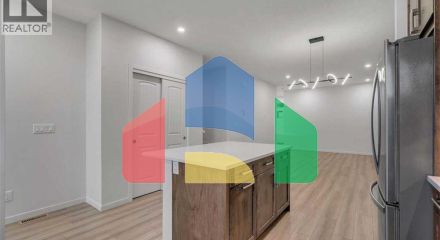 Residential - Single Family Home - Calgary, Canada - Canada