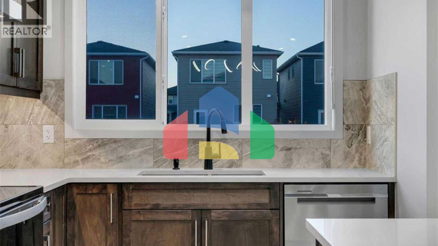 Residential - Single Family Home - Calgary, Canada - Canada