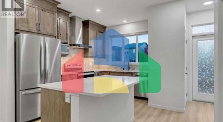 Residential - Single Family Home - Calgary, Canada - Canada