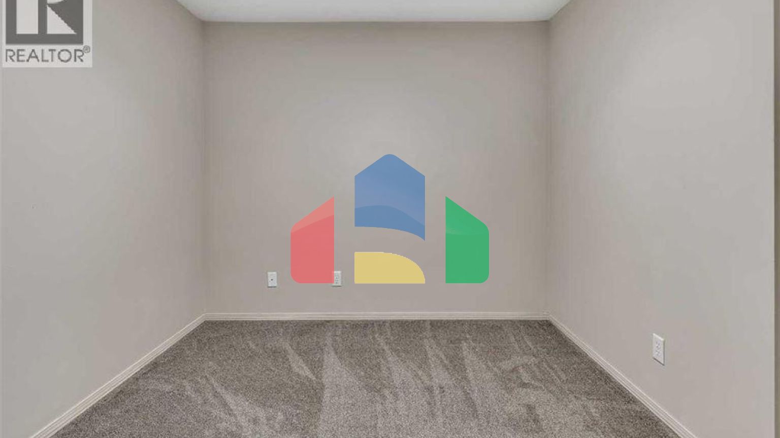 Residential - Single Family Home - Calgary, Canada - Canada