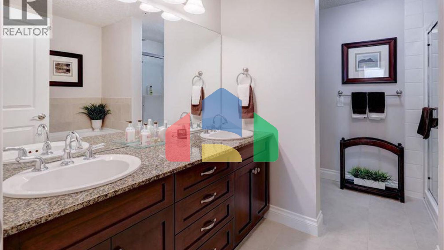 Residential - Condo/Apartment - Calgary, Canada - Canada