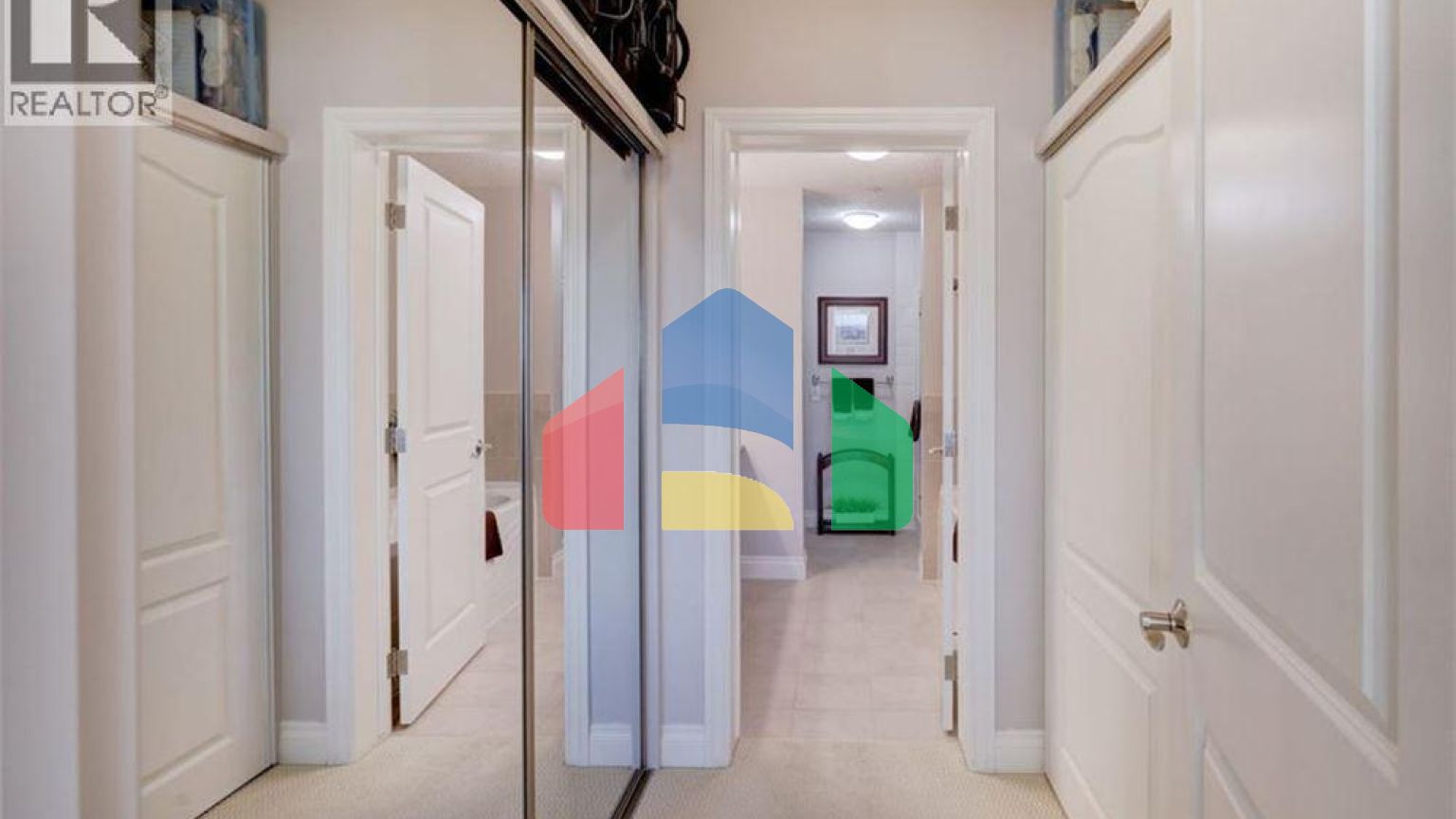 Residential - Condo/Apartment - Calgary, Canada - Canada