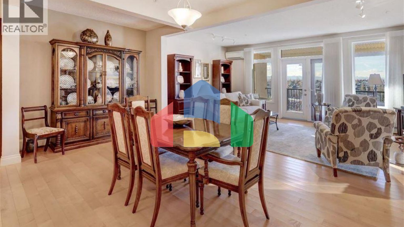 Residential - Condo/Apartment - Calgary, Canada - Canada