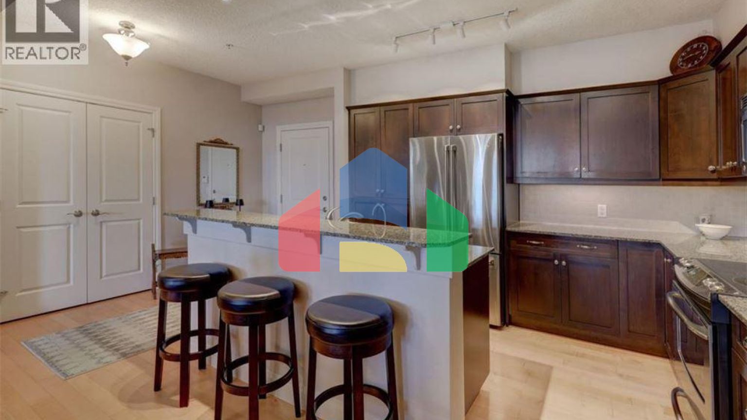 Residential - Condo/Apartment - Calgary, Canada - Canada