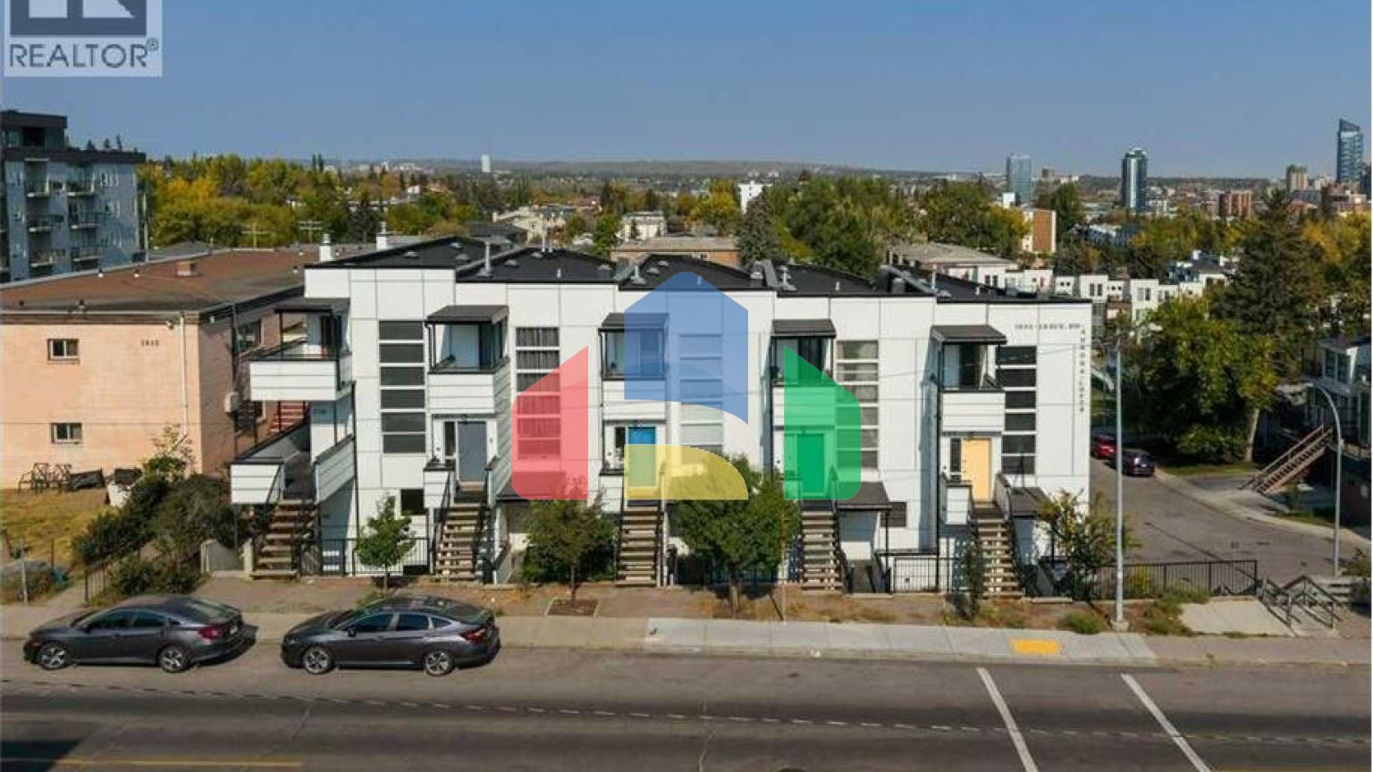 Residential - Townhouse - Calgary, Canada - Canada
