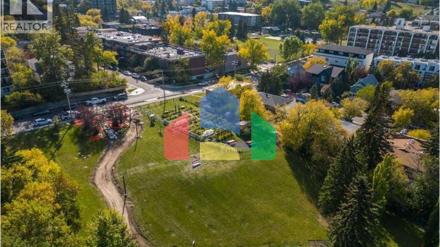 Residential - Townhouse - Calgary, Canada - Canada