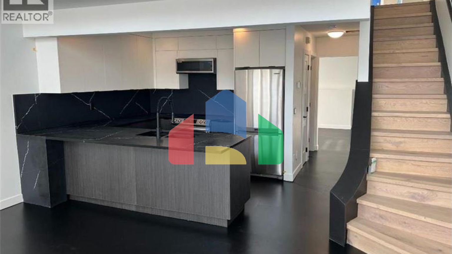 Residential - Townhouse - Calgary, Canada - Canada