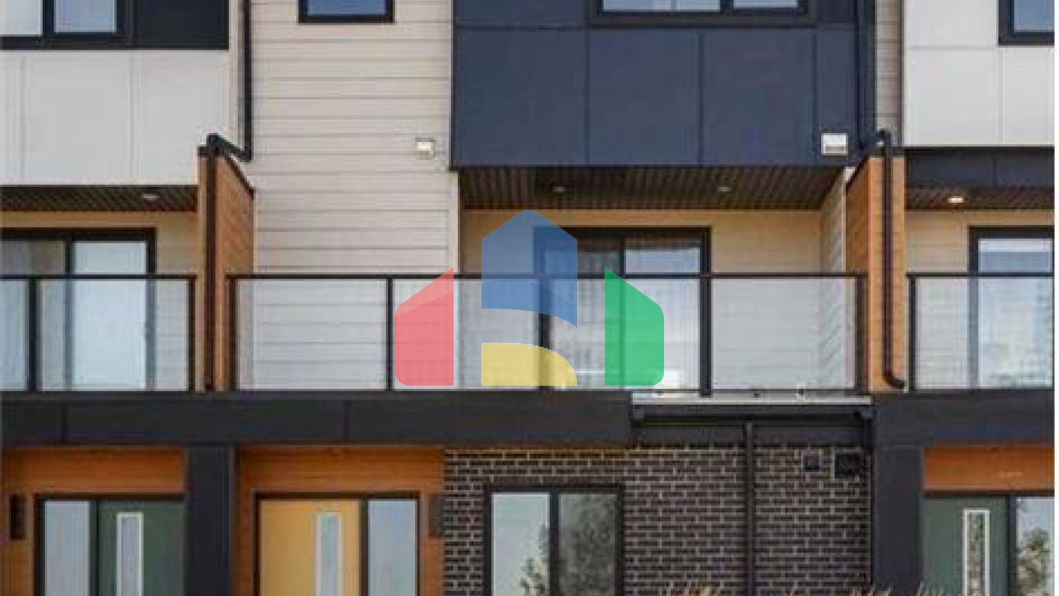 Residential - Single Family Home - Calgary, Canada - Canada