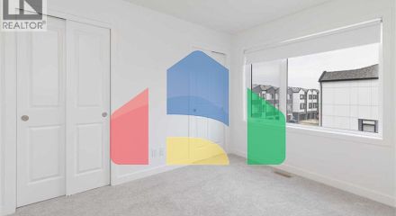 Residential - Single Family Home - Calgary, Canada - Canada