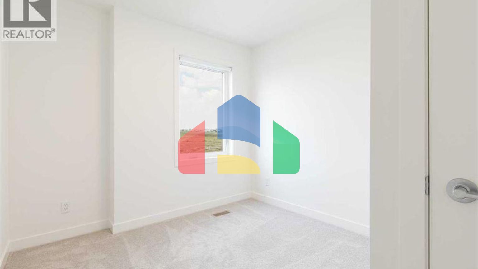 Residential - Single Family Home - Calgary, Canada - Canada