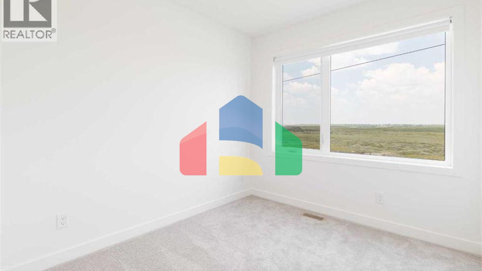 Residential - Single Family Home - Calgary, Canada - Canada