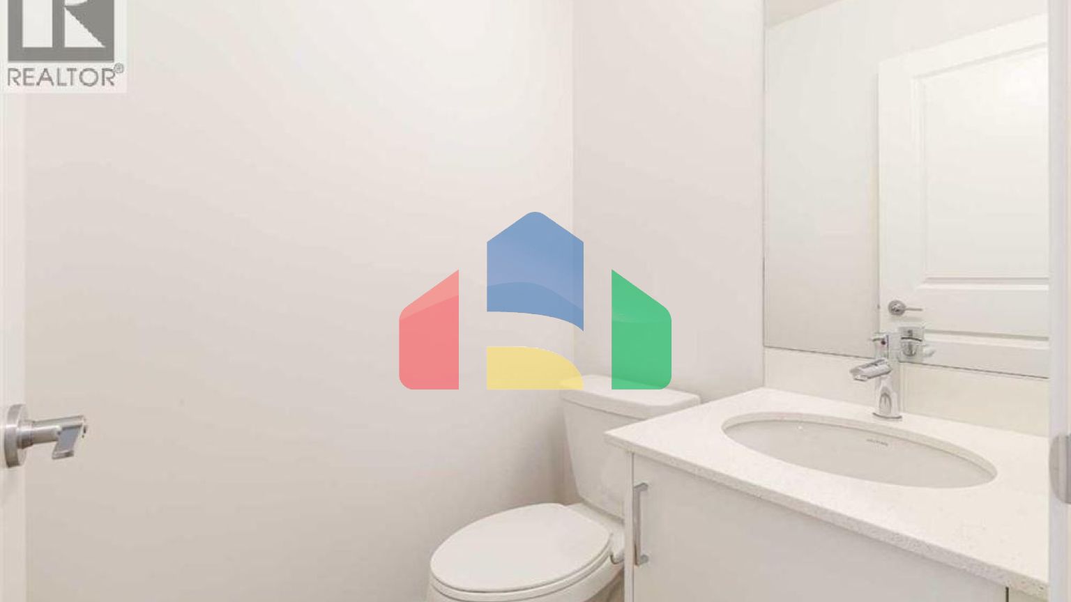 Residential - Single Family Home - Calgary, Canada - Canada