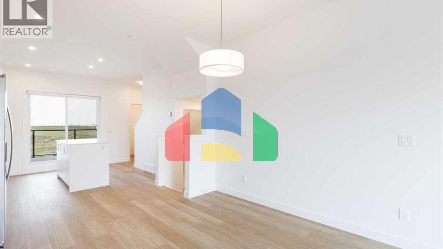 Residential - Single Family Home - Calgary, Canada - Canada