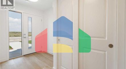 Residential - Single Family Home - Calgary, Canada - Canada