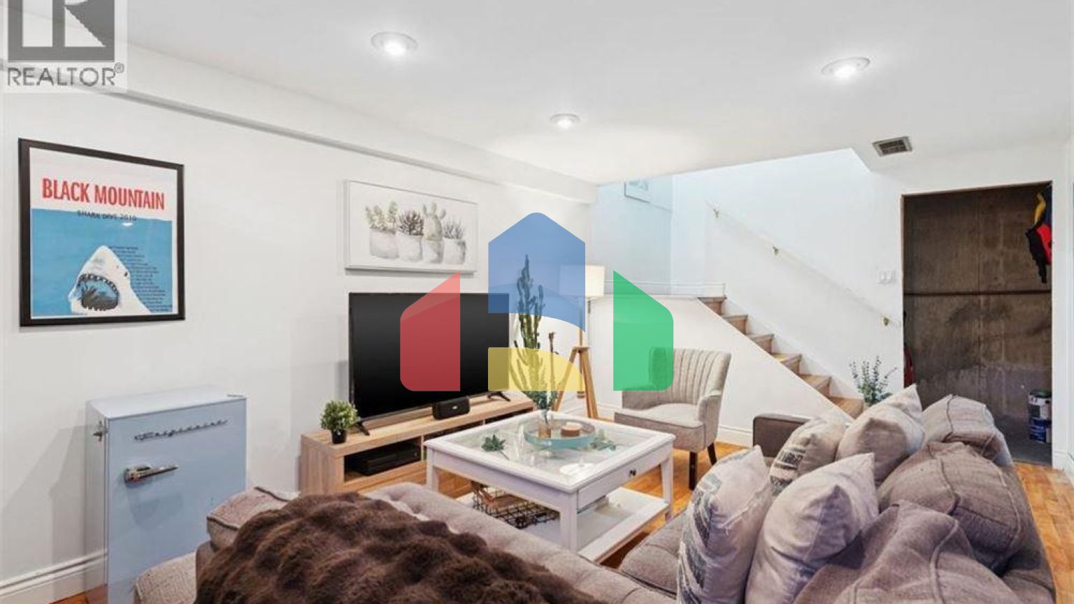 Residential - Condo/Apartment - Calgary, Canada - Canada