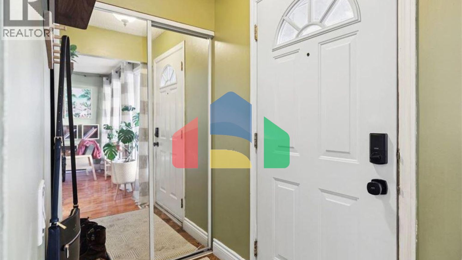 Residential - Condo/Apartment - Calgary, Canada - Canada