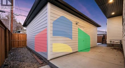 Residential - Single Family Home - Calgary, Canada - Canada