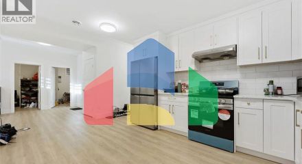 Residential - Single Family Home - Calgary, Canada - Canada