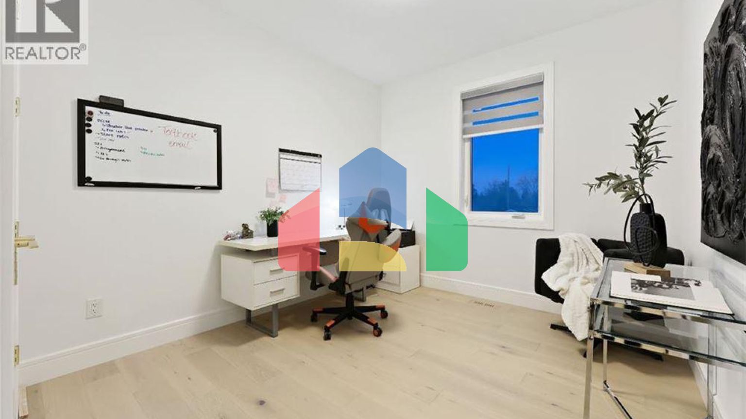 Residential - Single Family Home - Calgary, Canada - Canada