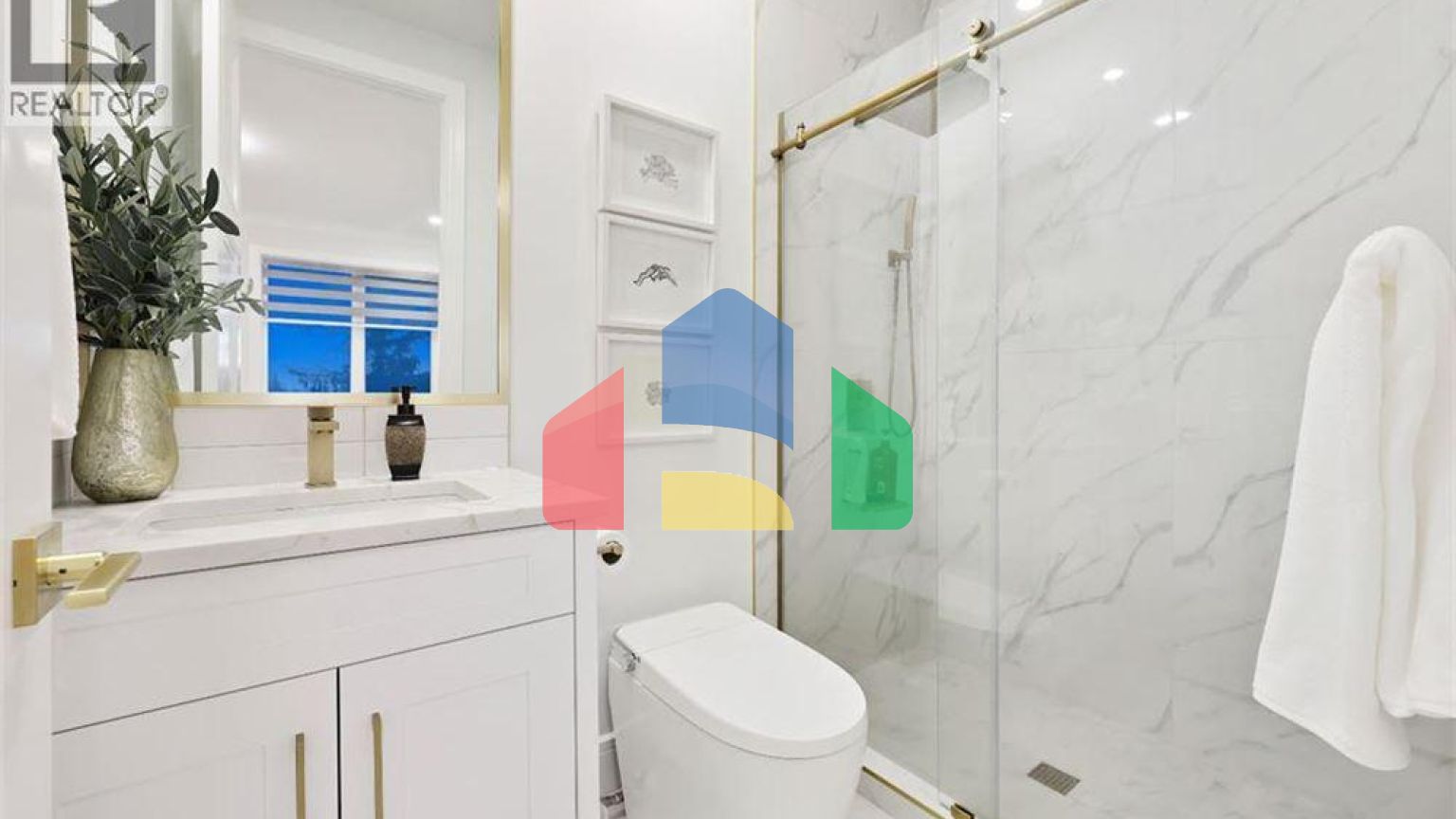 Residential - Single Family Home - Calgary, Canada - Canada