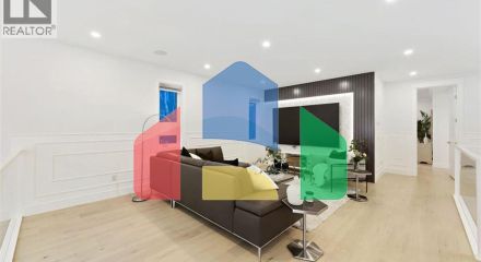 Residential - Single Family Home - Calgary, Canada - Canada