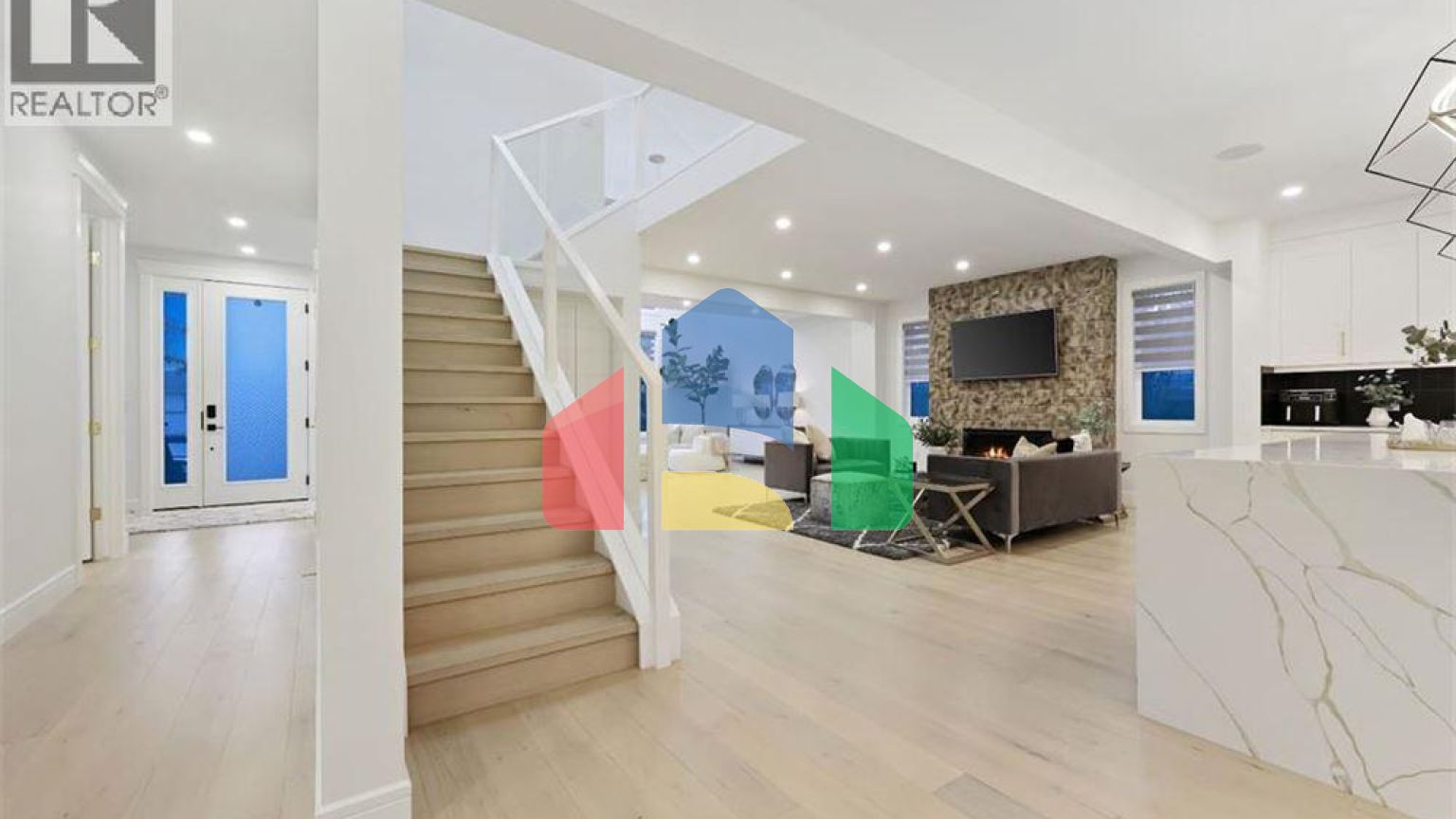 Residential - Single Family Home - Calgary, Canada - Canada