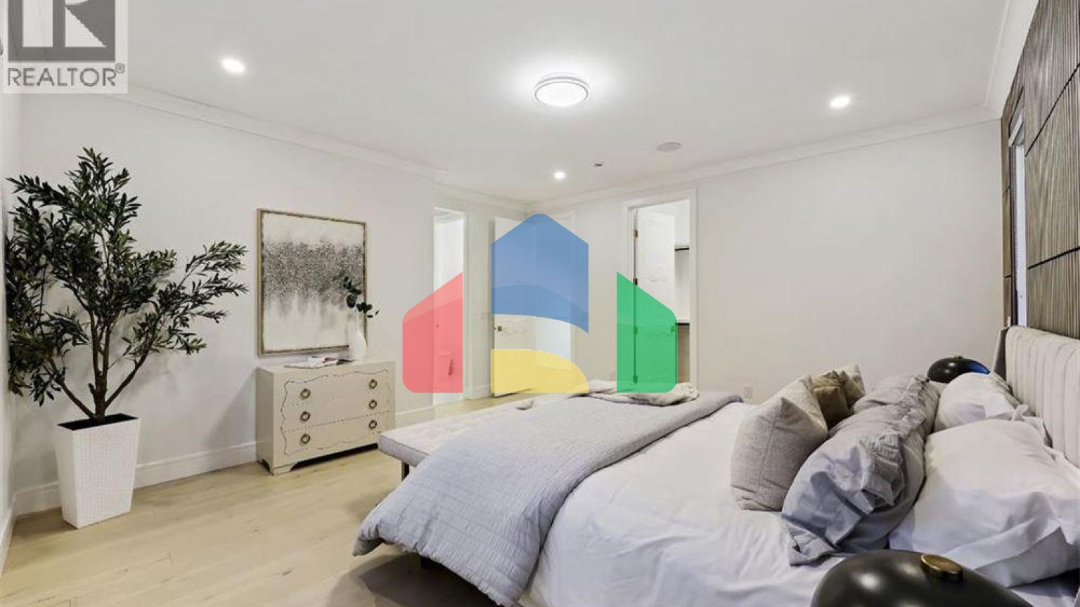 Residential - Single Family Home - Calgary, Canada - Canada